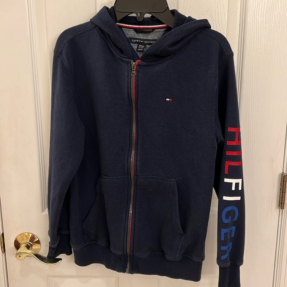 Navy Tommy Hilfiger boys zip hoodie size M 12/14.